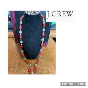 Vintage J.Crew Beaded necklace
Rhinestone beads Orange/purple
Goldtone